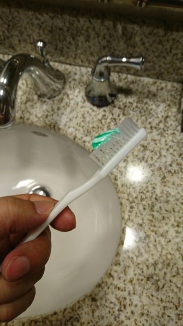 ハワイの歯ブラシ、でかい